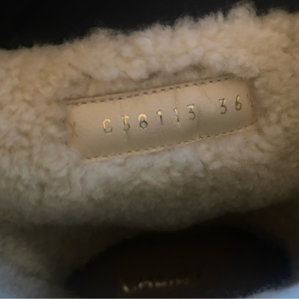 Authentic New CHANEL Logo Apres Ski Winter Boots - Size 36 - Picture 11 of 13